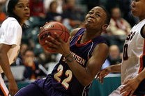 开云集团中国官网-中国篮球运动员进攻技巧优化策略及训练方法，篮球运动中进攻技术主要有哪三种